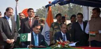 Пакистан и Индия подписали соглашение о Картарпурском коридоре
