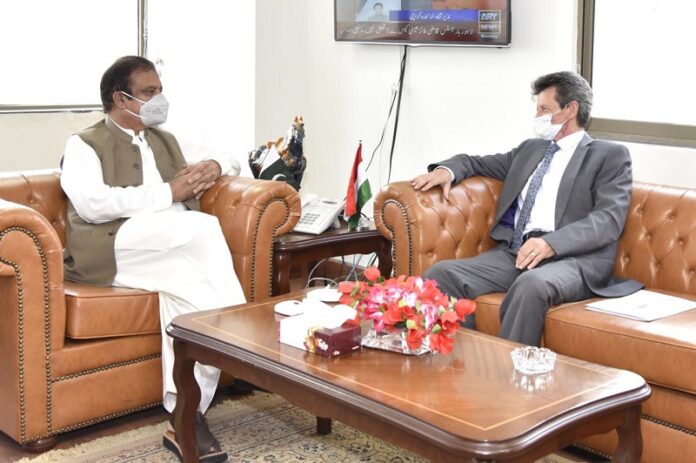 Ambassador-of-Hungary-Bela-Fazekas-met-the-Federal-Minister-for-Science-and-Technology-Shibli-Faraz